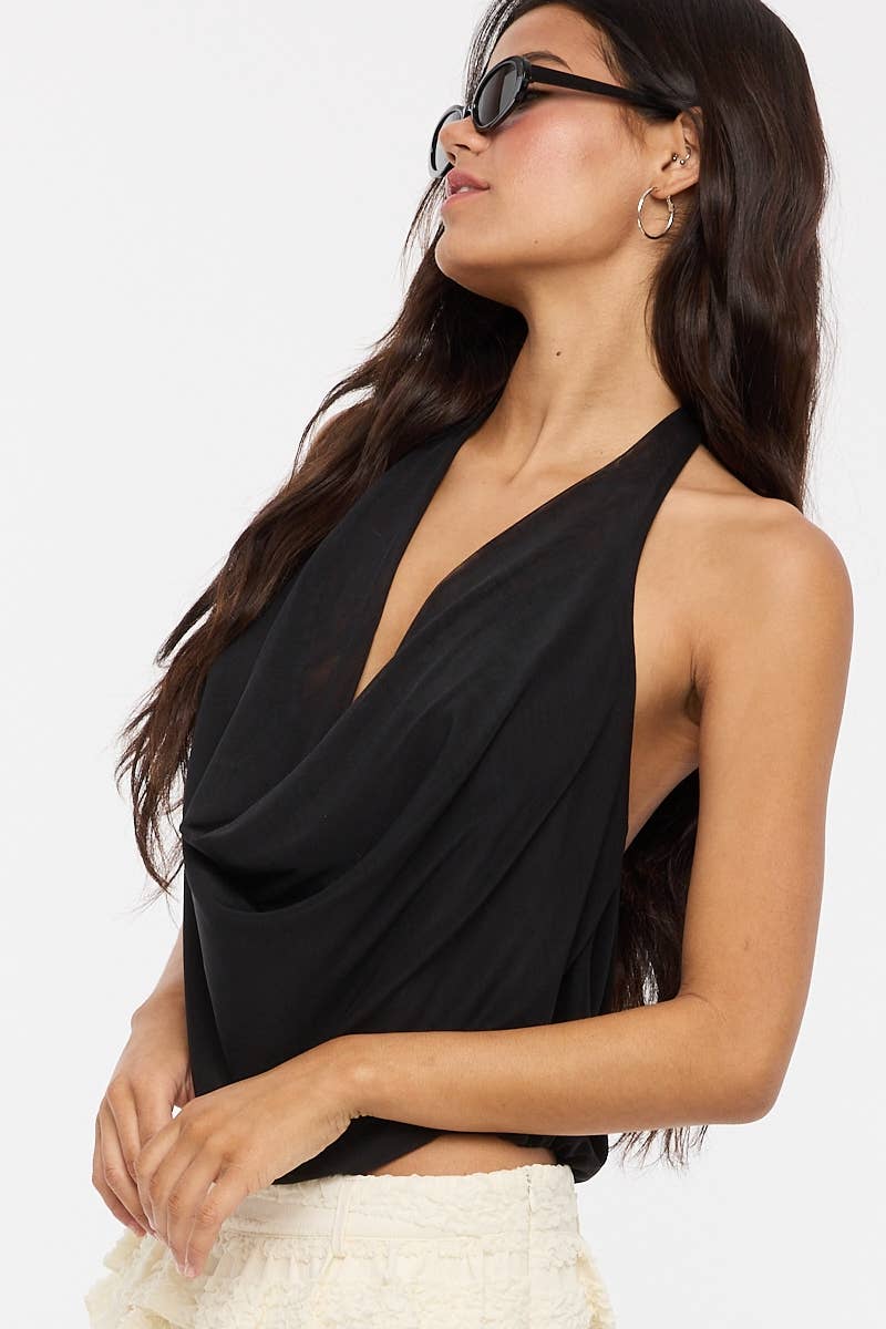 SOLID COLOR V-NECK TOP